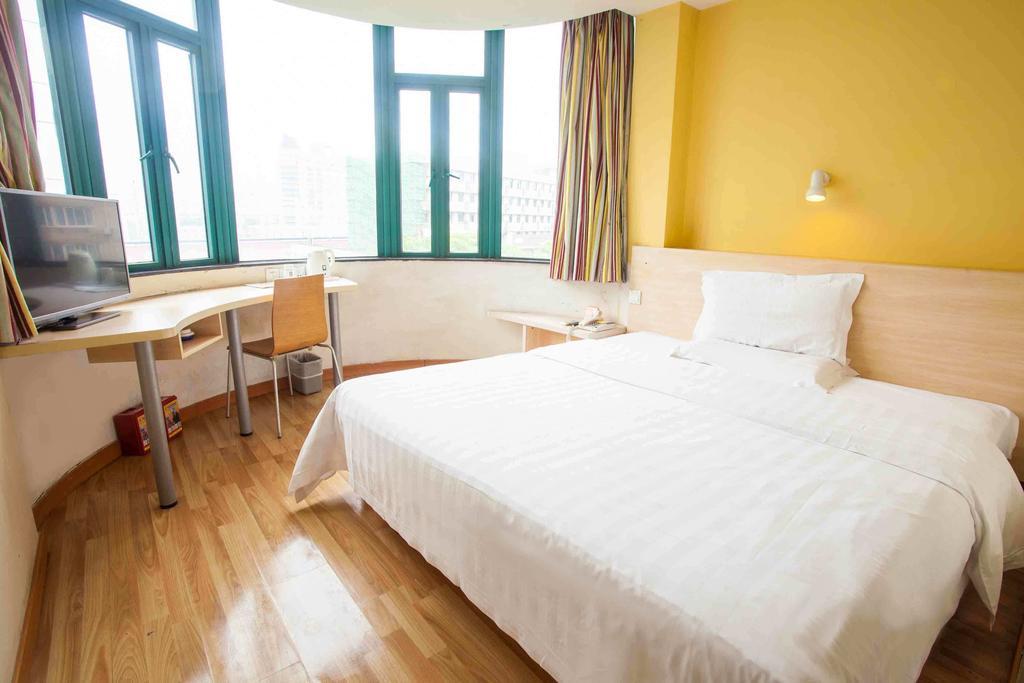 7Days Inn Bazhong Nanchi South Road Phoenix City Εξωτερικό φωτογραφία