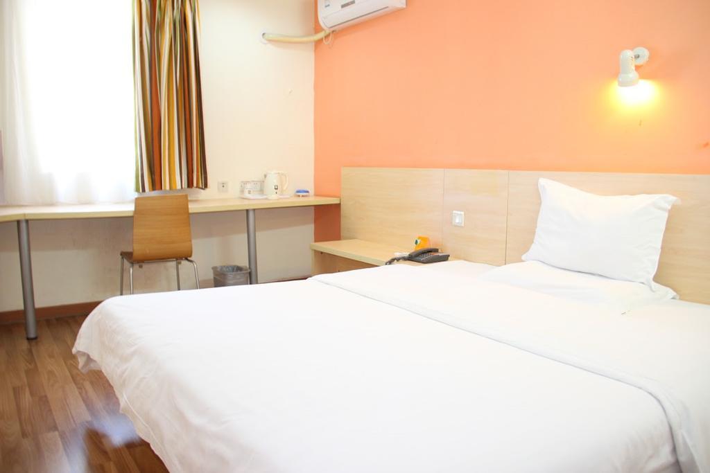 7Days Inn Bazhong Nanchi South Road Phoenix City Εξωτερικό φωτογραφία
